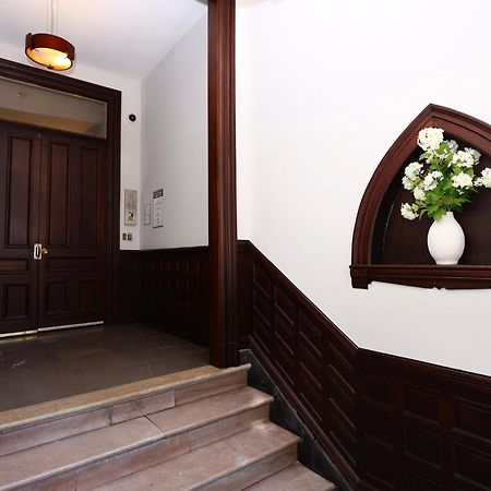 Stylish Studio On Newbury St, This Is Boston! #12 Екстериор снимка