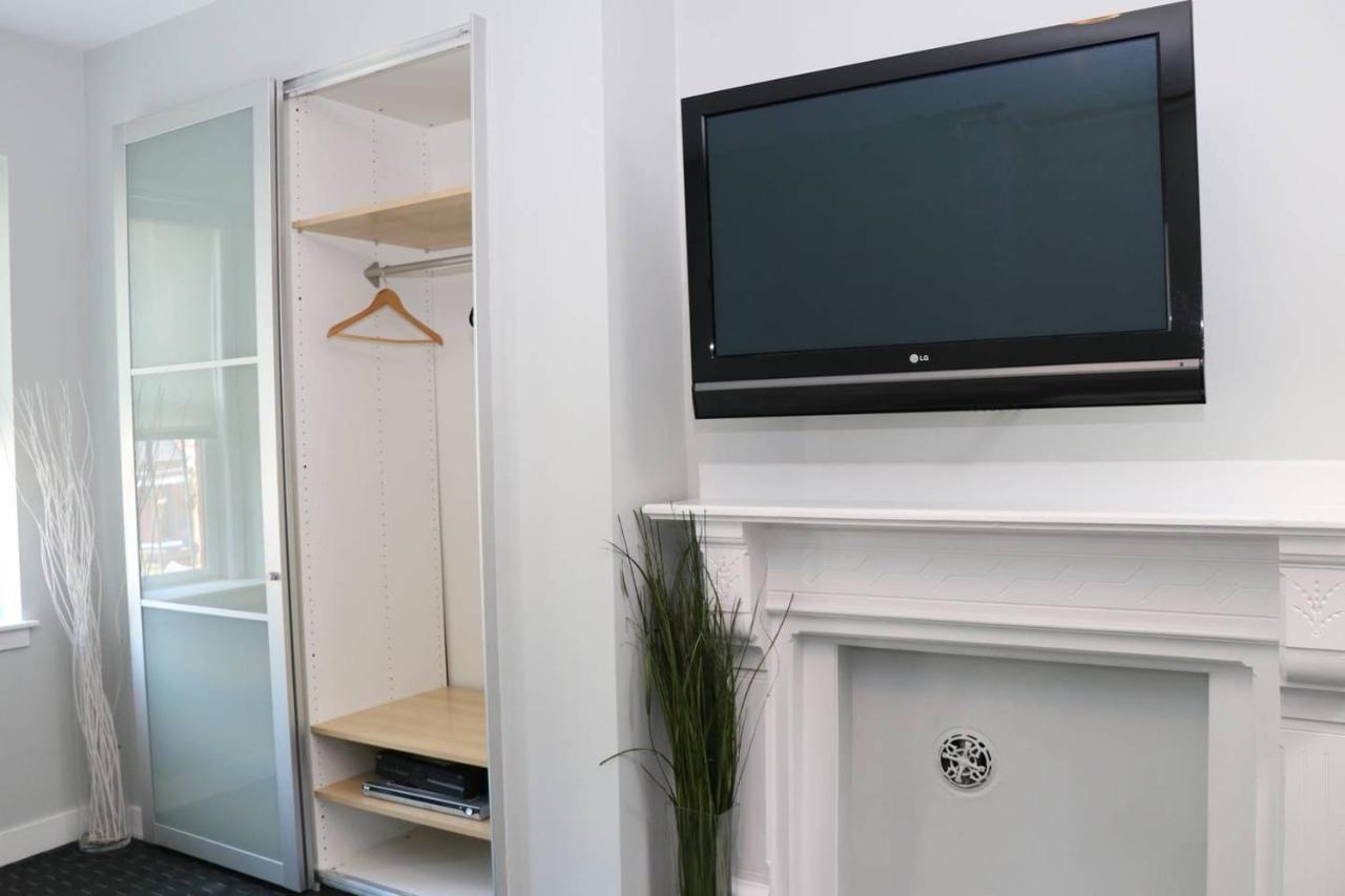 Stylish Studio On Newbury St, This Is Boston! #12 Екстериор снимка
